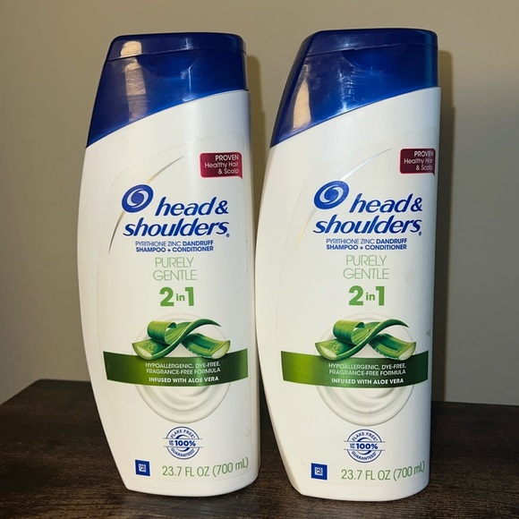 2X Head & Shoulders Purely Gentle 2 in 1 Shampoo 700ml 23.7 fl oz Exp 12/20 - Picture 1 of 3